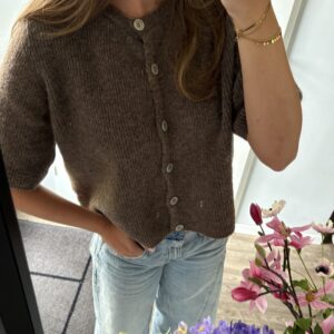 Knit trui licht bruin