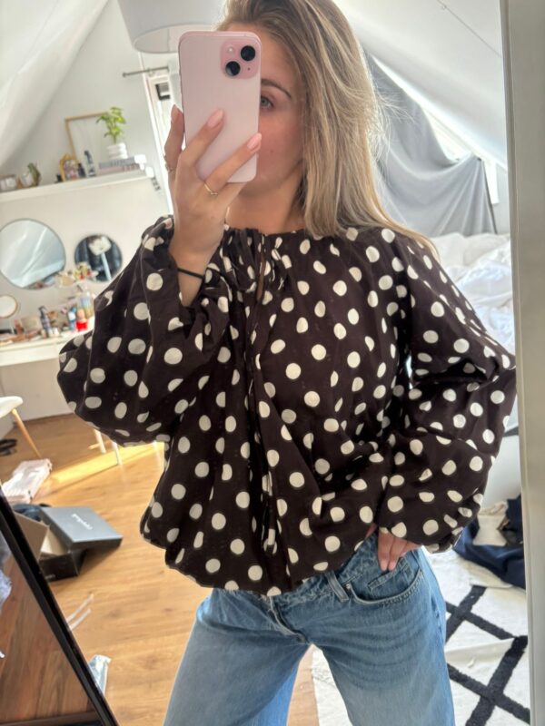 polka dots blouse