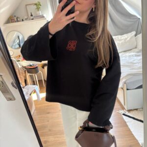 zwarte long sleeve dames t-shirt met oranje print voor Koningsdag met backprint